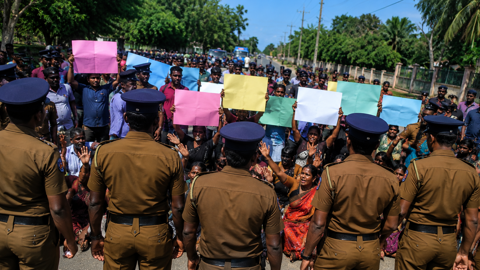 சர்வதேச விசாரணை கோரி யாழில் மக்கள் போராட்டம்